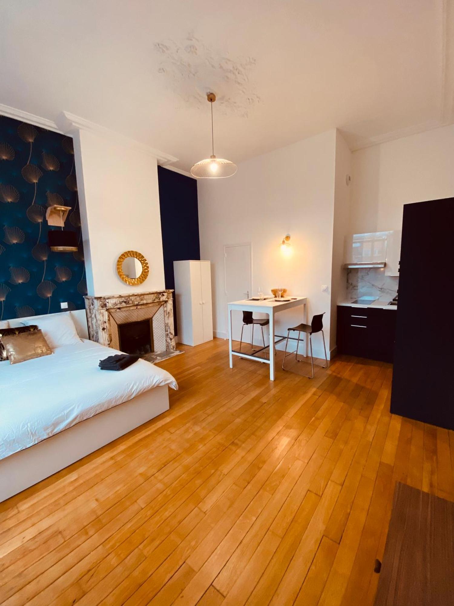 Residence Adam A Part Valenciennes Zimmer foto